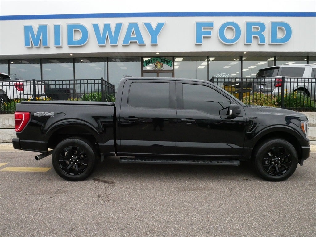Used 2022 Ford F-150 XLT with VIN 1FTEW1EP1NFB89861 for sale in Roseville, Minnesota