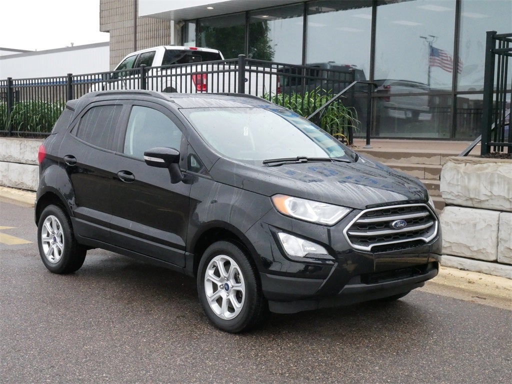 Used 2022 Ford EcoSport SE with VIN MAJ6S3GL6NC462418 for sale in Roseville, Minnesota